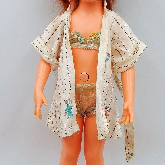 Ideal Crissy Family Doll Clothing Lot Pantsuit Cape Unbranded Homemade - Picture 3 of 12